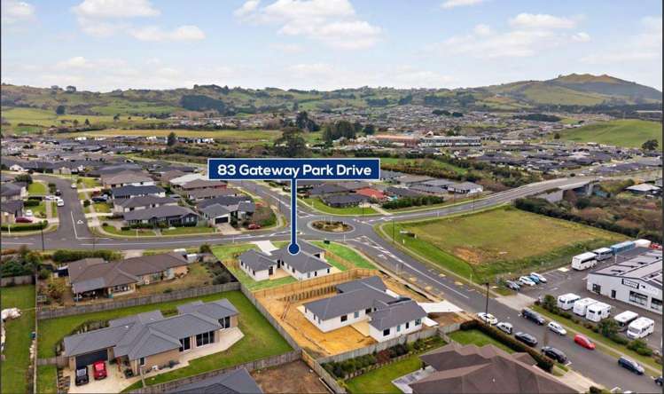 83 Gateway Park Drive, 1765_13