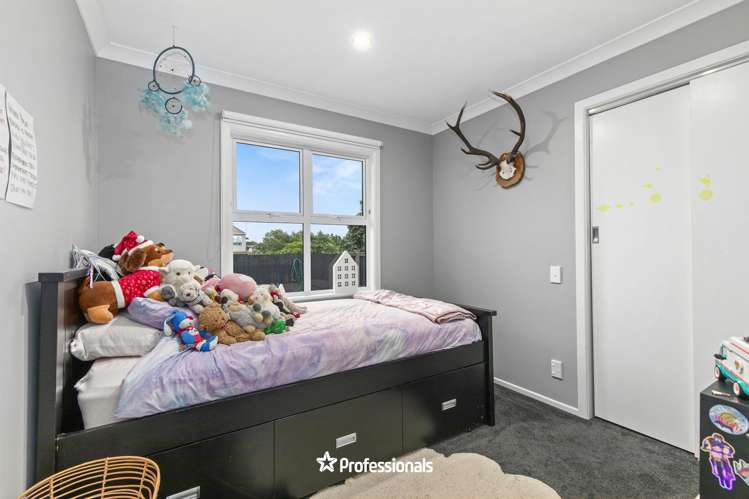 42 Mountbatten Grove Clouston Park_13