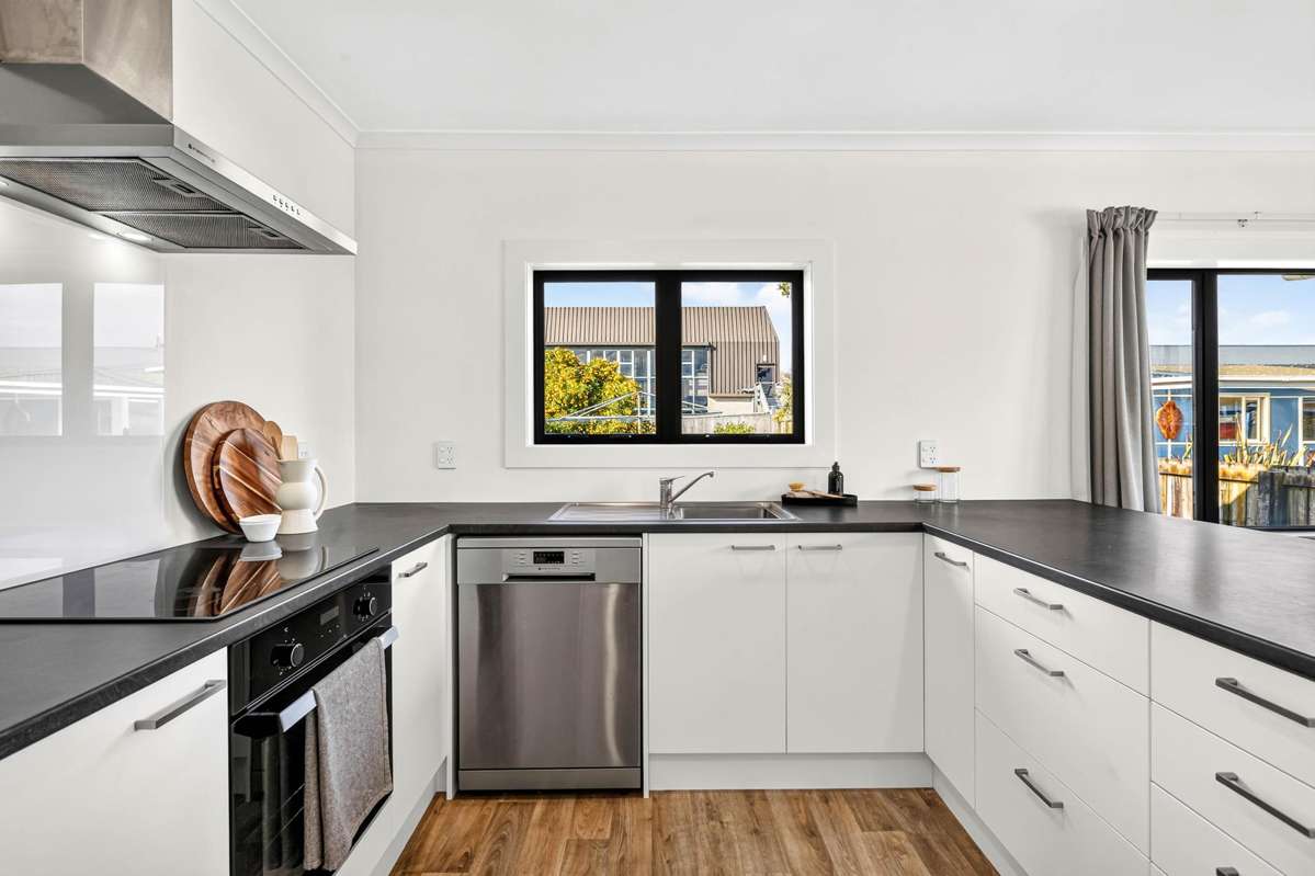 5 Konini Place_2