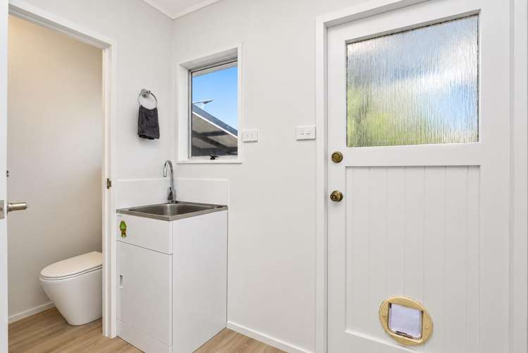 11 Makarini Street Paraparaumu_23