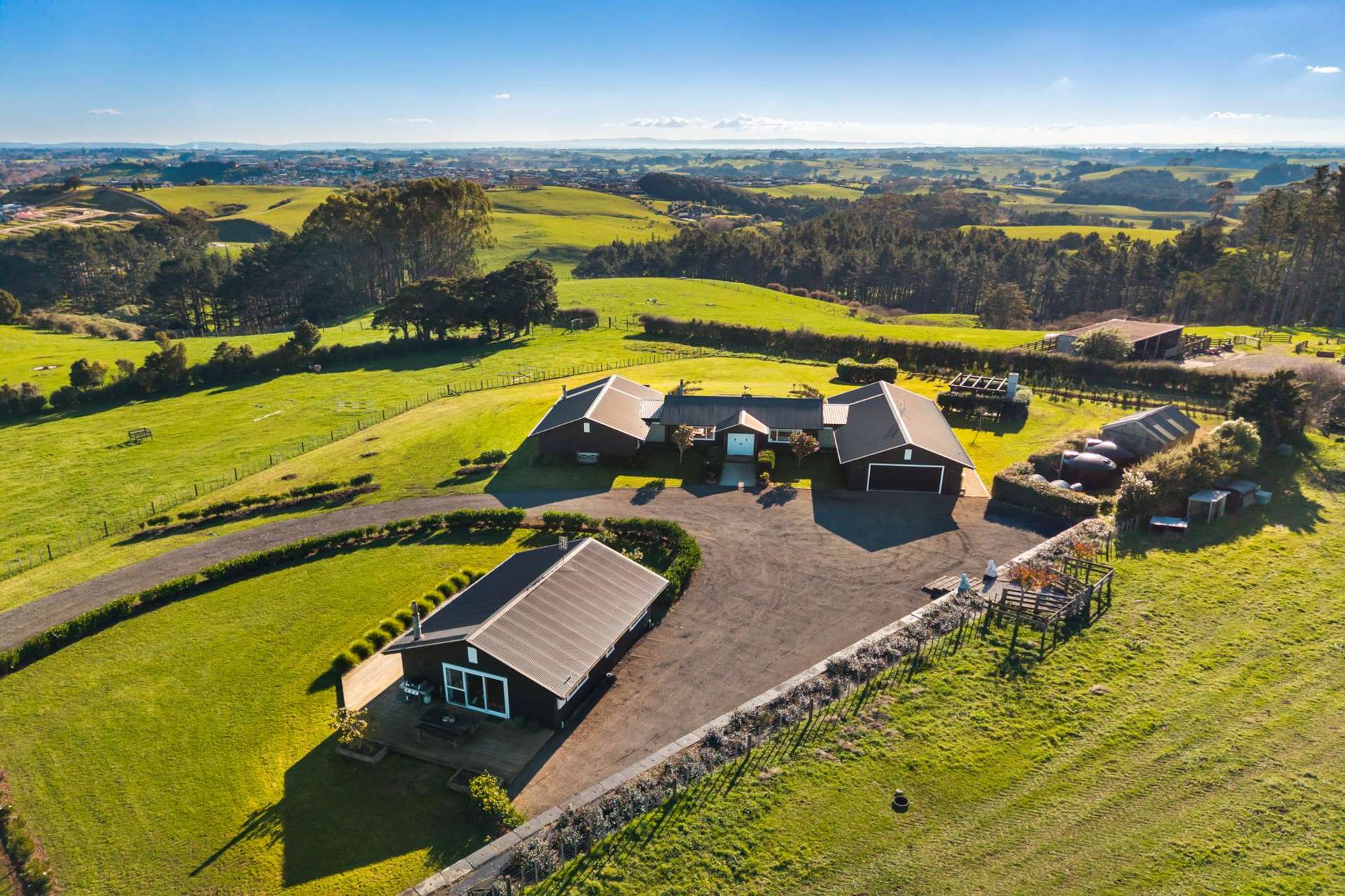 129 Pukekohe East Road Pukekohe East_0