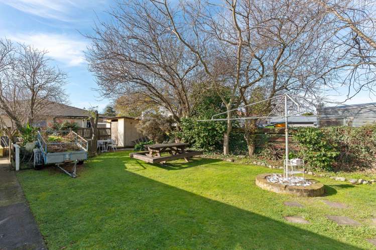 24 Fergusson Street Solway_23