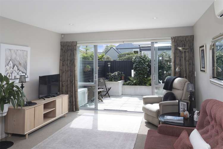 2/2 Hamilton Avenue Ilam_7