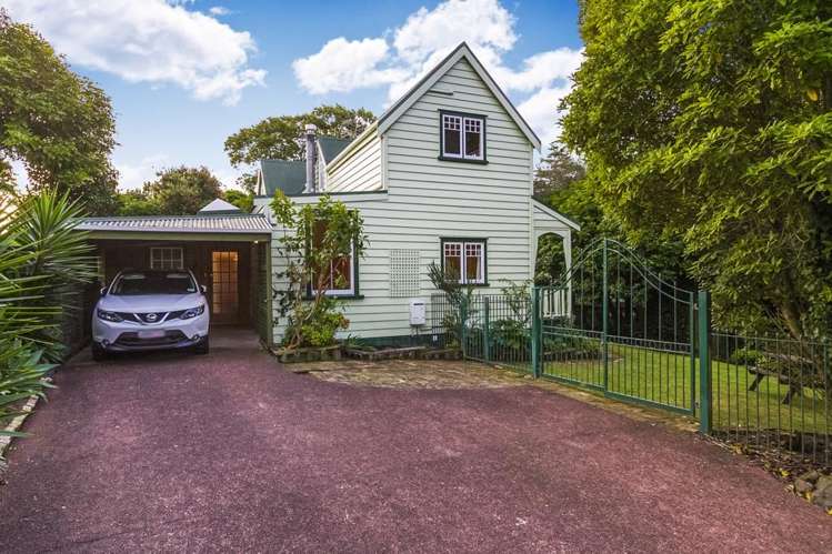9 South Lynn Road Titirangi_21