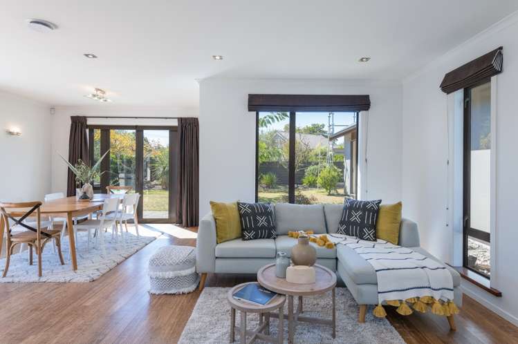 10 Lucy Murcott Place Stoke_7