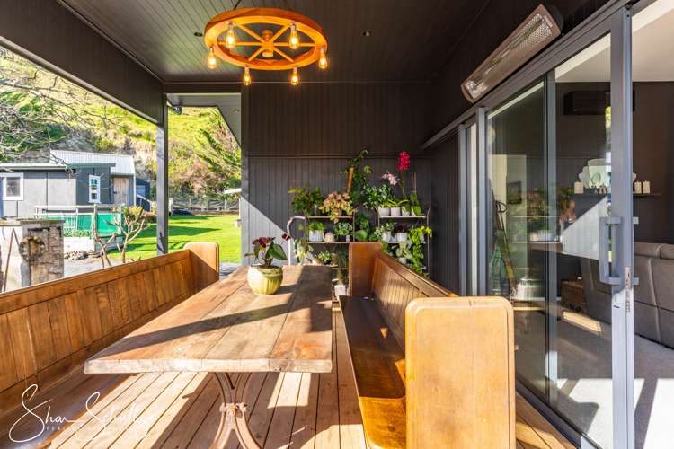 6 The Strand Whakapirau_18