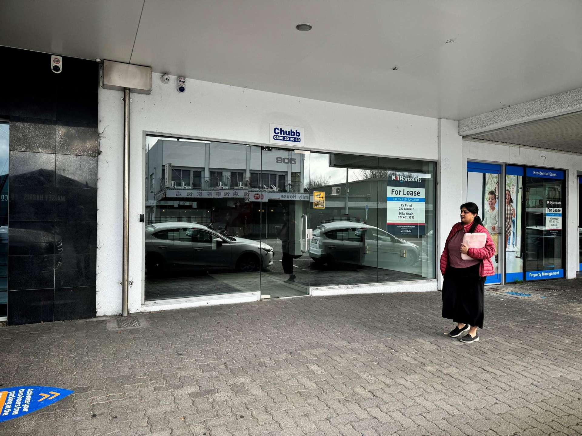 Ground/905 Victoria Street Hamilton Central_0