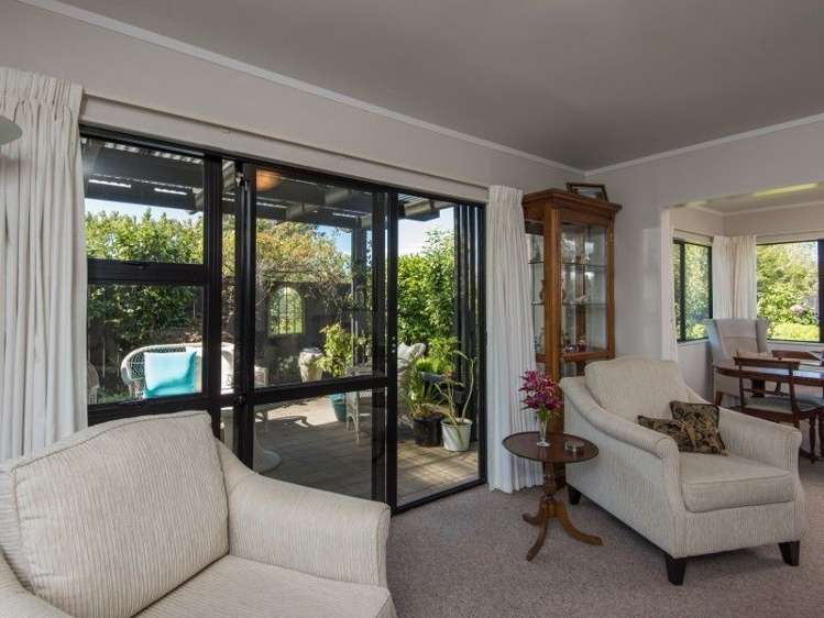 19 Rintoul Place Brightwater_11