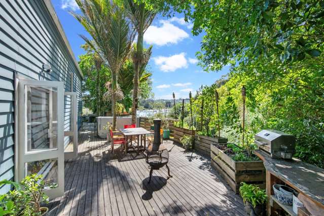 4 Fairhaven Walk Wade Heads_1