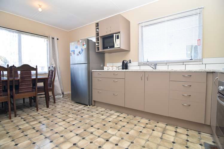 25 Railway Crescent Masterton_5