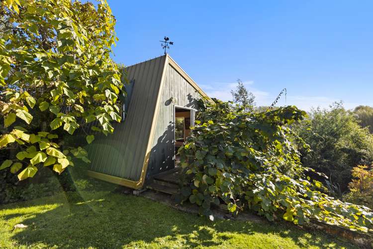 1632 Cust Road Cust_27