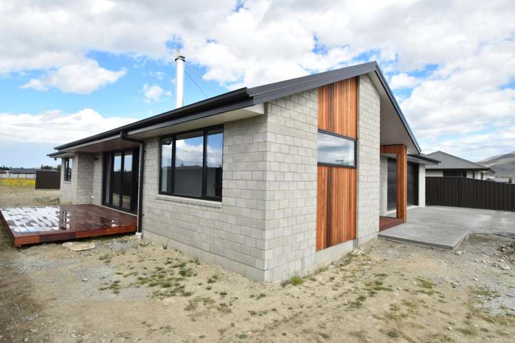 25 Lakeland Avenue Twizel_16
