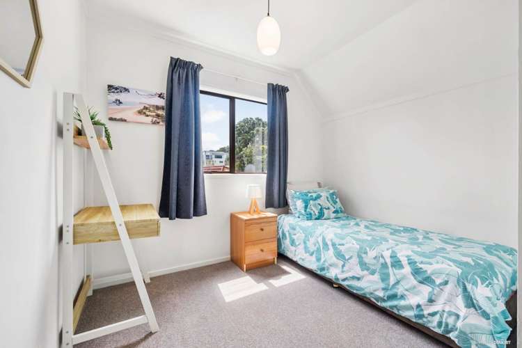 4 Orewa Street Torbay_9