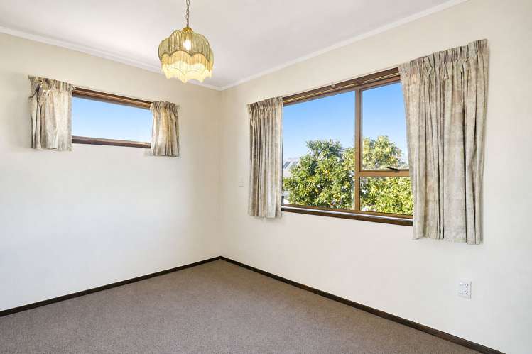 8 Devon Street Glenholme_10