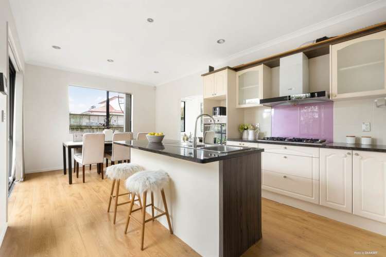 24 Gibbston Crescent Flat Bush_7