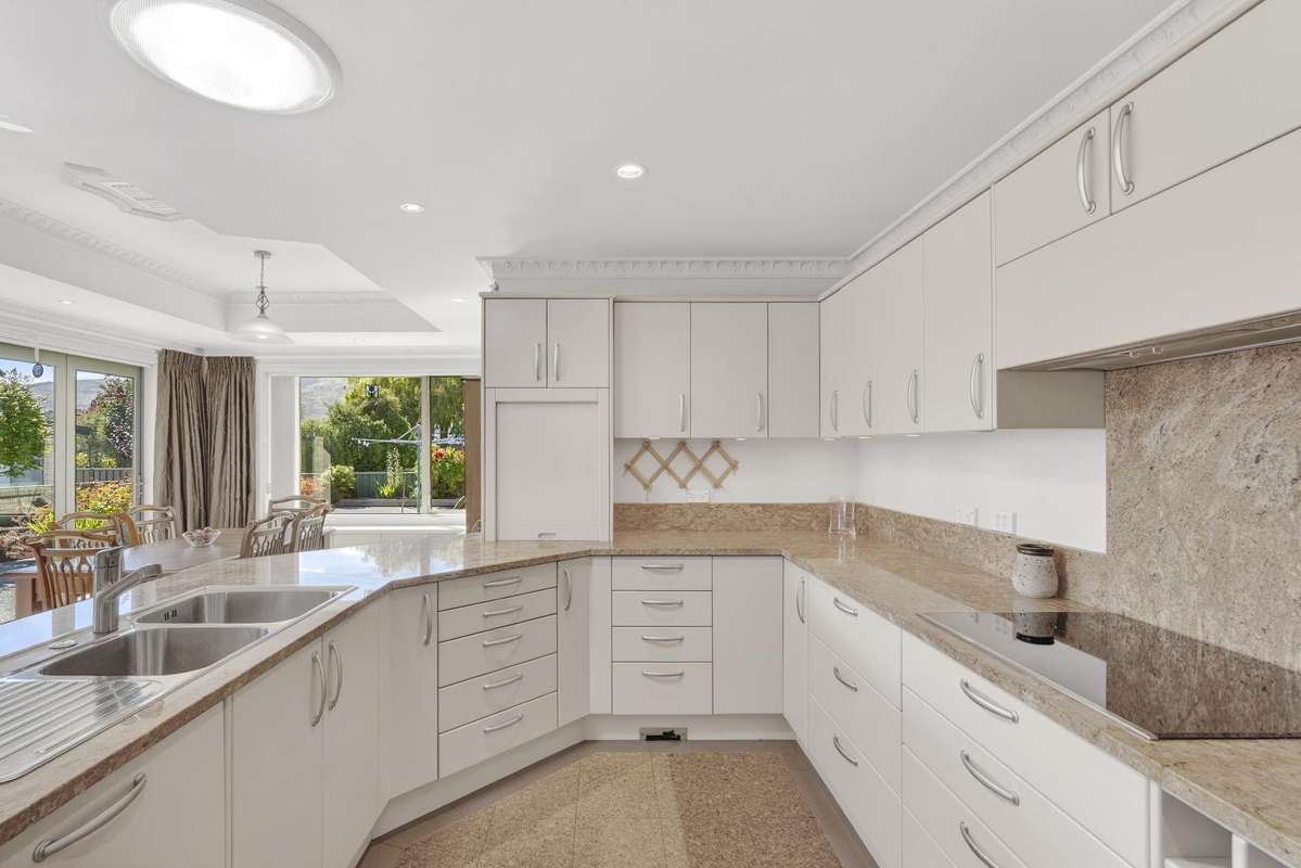 71 Molyneux Avenue_1