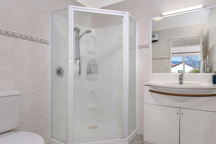 13 Gleneagles Drive Aongatete_13