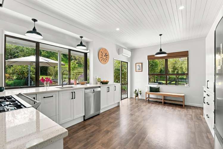 2/15A Caversham Road Westmere_6