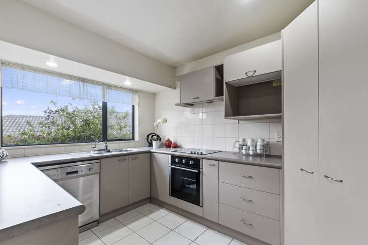 35 Rathmar Drive Manurewa_6