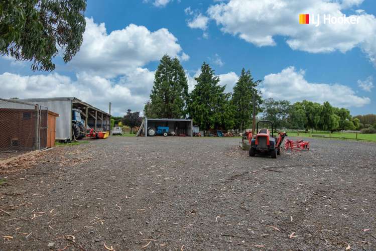 495 Centre Road Momona_22