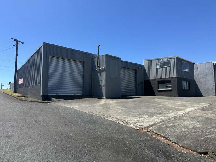 Unit 1, 82 Clemow Road_0