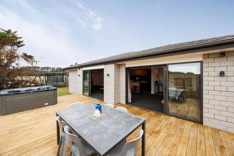 13 Oxnam Place Foxton Beach_36