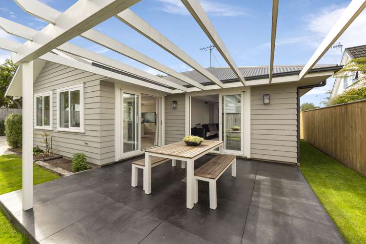 742 Main Street Palmerston North Central_6