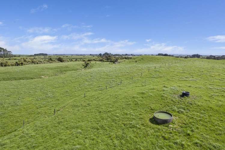 1528 Wiremu Road Opunake_9