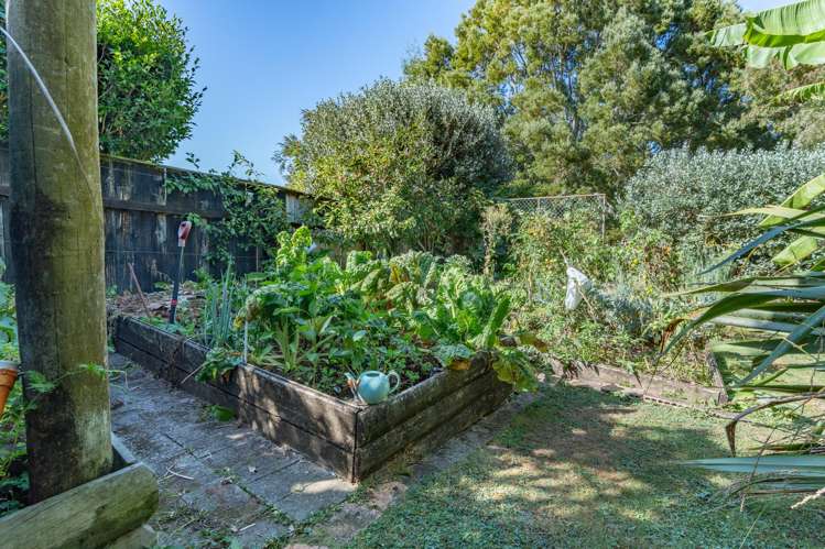 33 Resthill Crescent Glenview_34