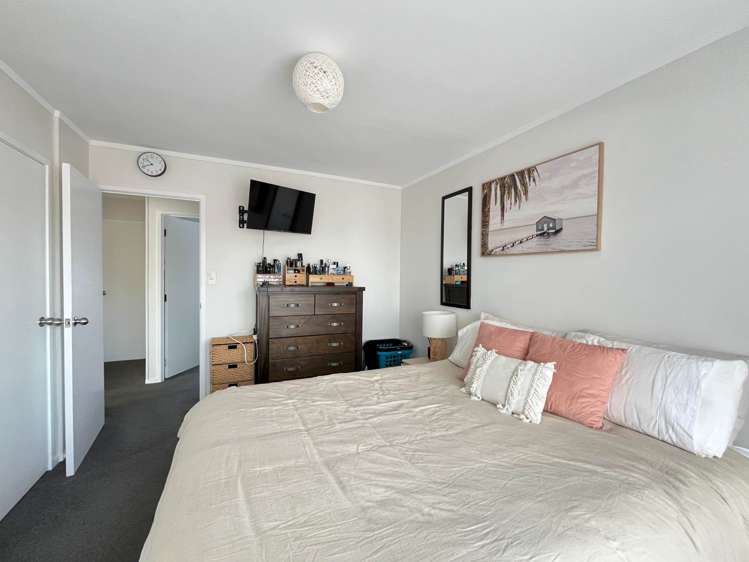 1/5 Ciprian Place Henderson_14