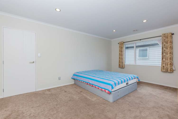 140q Hepburn Road Glendene_20