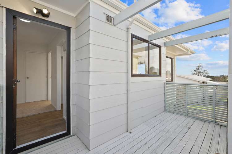 12 & 12A Danube Lane Glen Eden_18