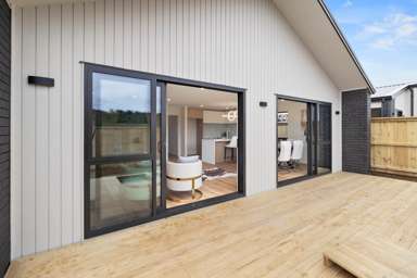 109 John Main Drive_1