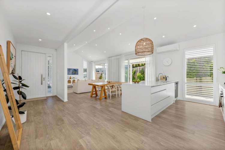 16 Arthur Wright Place Maraetai_0