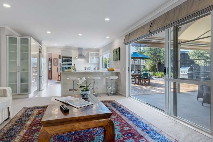 70 Pine Harbour Parade Beachlands_6