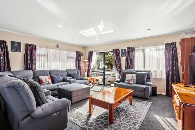 21 Killygordon Place Massey_1