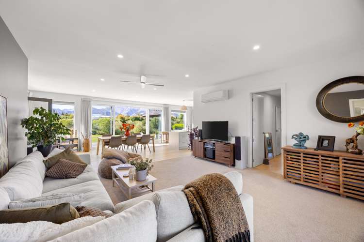 21 Sam John Place Lake Hawea_8