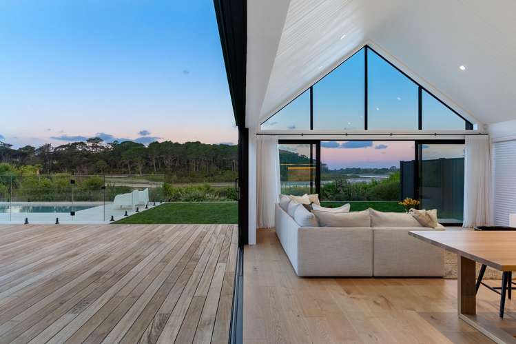 88 Riverhead Point Drive Riverhead_1