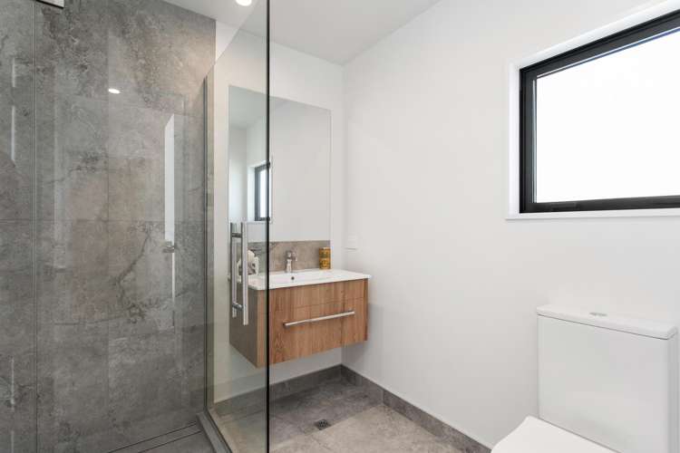 4/125 Canon Street Edgeware_6