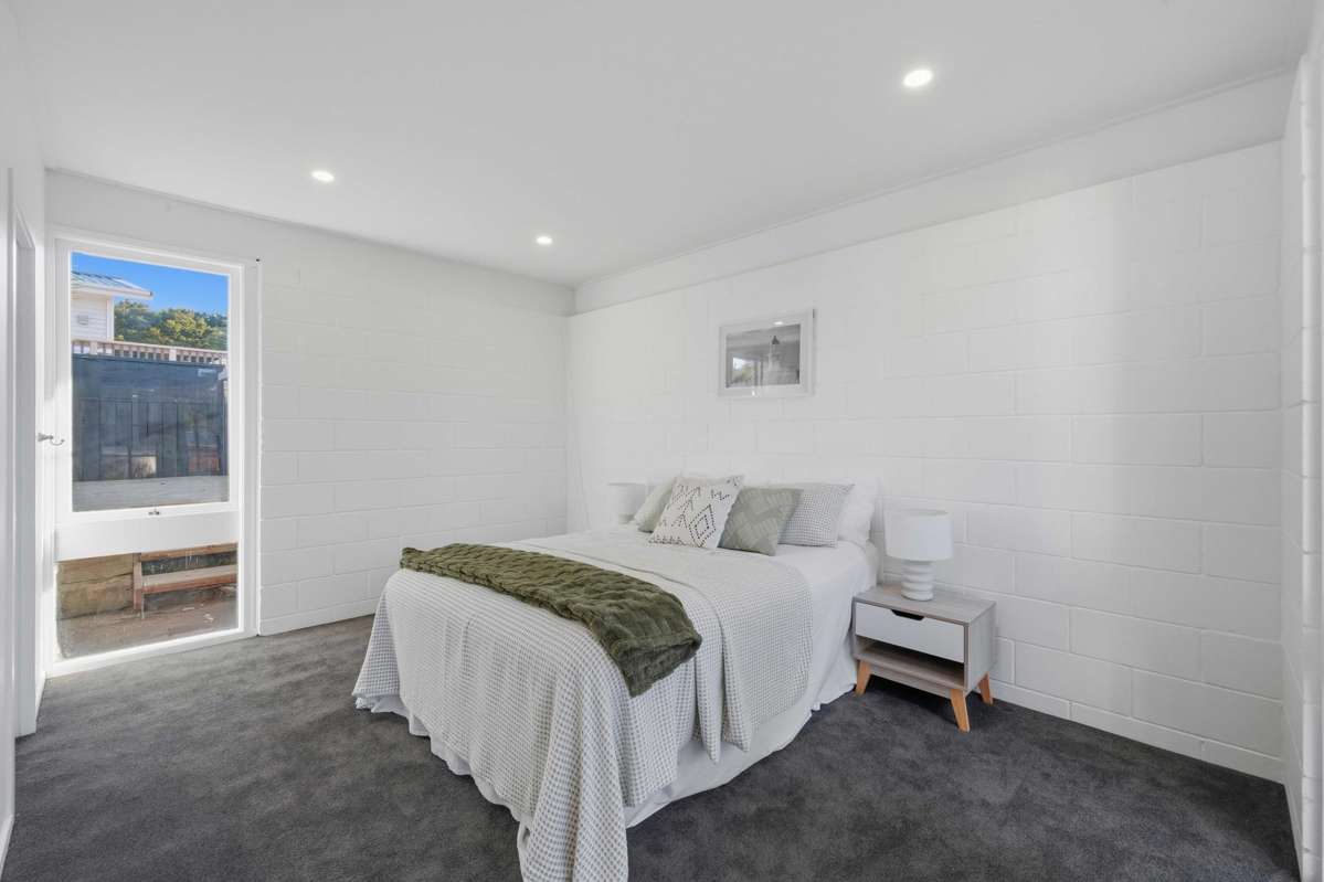 21 Lawrence Crescent_2