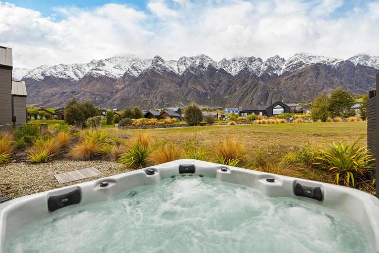 3A Rannoch Drive Jacks Point_25