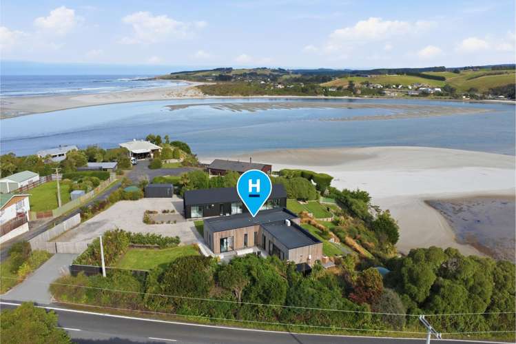 1371 Taieri Mouth Road Taieri Mouth_2