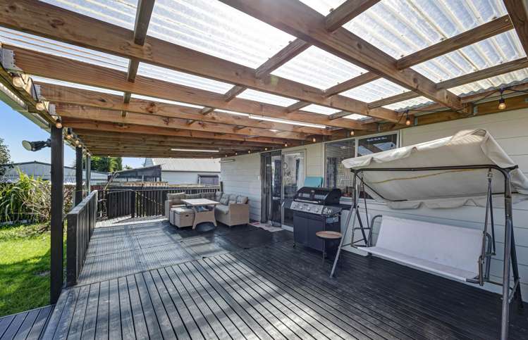 9 Frobisher Way Clendon Park_14