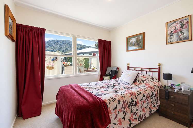 22 Roger Street Pukehangi_8