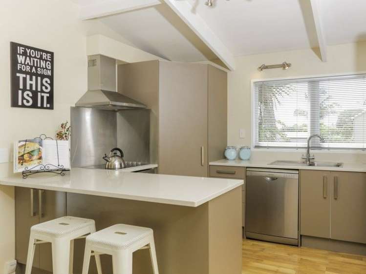 2/244 Meola Road Point Chevalier_8