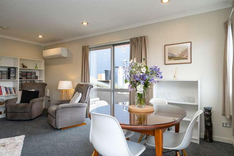 66e Law Street Caversham_8