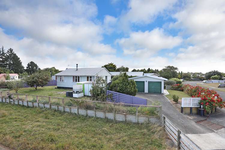 22 Barton Street Marton_12