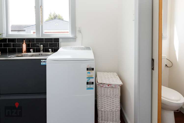 7 Denbigh Street Feilding_15