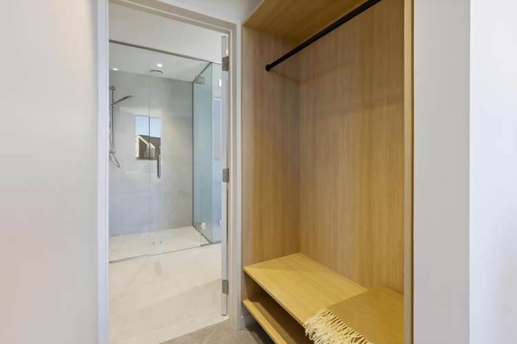 24/2 McKinlay Lane Jacks Point_11