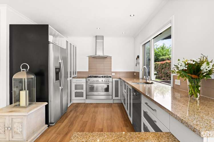 17 Brookvale Road Havelock North_6